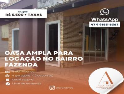 Casa para Locao, em Itaja, bairro FAZENDA, 5 dormitrios, 3 banheiros, 1 sute, 4 vagas