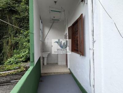 Casa para Locao, em Petrpolis, bairro Estrada da Saudade, 1 dormitrio, 1 banheiro