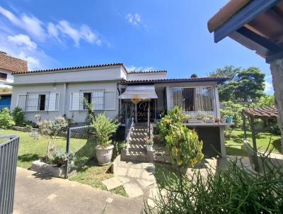 Casa para Venda, em Terespolis, bairro Golfe, 3 dormitrios, 3 banheiros, 1 sute, 2 vagas