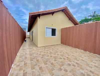 Casa para Venda, em Itanhaém, bairro Savoy, 2 dormitórios, 2 banheiros, 1 suíte, 2 vagas