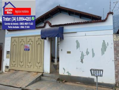 Casa para Venda, em Uberaba, bairro Elza Amui I, 3 dormitrios, 3 banheiros, 1 sute, 2 vagas