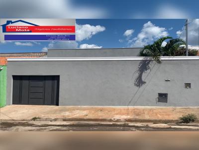 Casa para Venda, em Uberaba, bairro Pq das Gameleiras, 4 dormitrios, 3 banheiros, 1 sute, 1 vaga