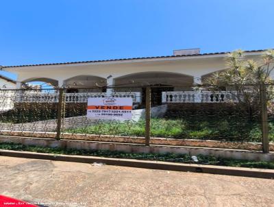 Casa para Venda, em Presidente Prudente, bairro Jardim Bongiovani, 3 dormitrios, 6 banheiros, 3 sutes