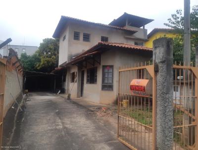 Sobrado para Venda, em Araariguama, bairro Centro, 2 dormitrios, 2 banheiros, 1 sute, 6 vagas