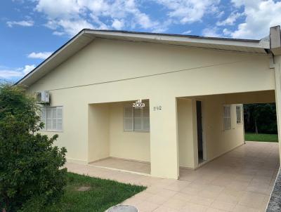 Casa para Locao, em Sombrio, bairro Parque das Avenidas, 3 dormitrios, 1 banheiro, 1 vaga