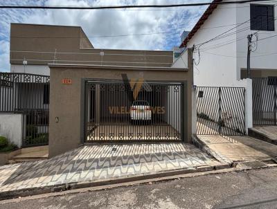 Casa para Venda, em Alfenas, bairro Jardim  Aeroporto, 3 dormitrios, 3 banheiros, 1 sute, 5 vagas