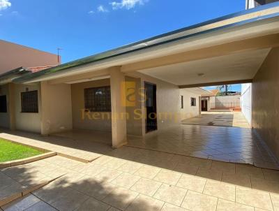 Casa para Venda, em Campo Mouro, bairro Centro, 2 dormitrios, 2 banheiros, 1 sute, 2 vagas