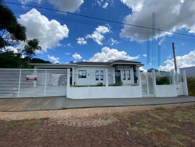 Casa para Venda, em Frederico Westphalen, bairro Bela Vista, 2 dormitrios, 2 banheiros, 1 sute, 2 vagas