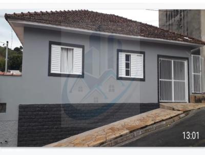 Casa para Venda, em Santa Rita do Sapuca, bairro Rua Nova, 8 dormitrios, 4 banheiros