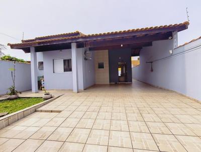 Casa para Venda, em Itanham, bairro Tupy, 3 dormitrios, 1 banheiro, 3 sutes, 4 vagas