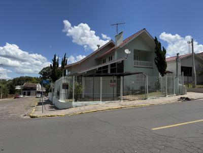 Casa para Venda, em Montenegro, bairro Centenrio, 3 dormitrios, 4 banheiros, 1 sute, 2 vagas