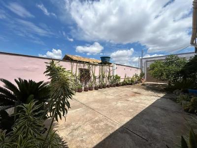 Casas 3 e 4 Quartos para Venda, em Belo Horizonte, bairro Diamante (Barreiro), 4 dormitórios, 2 banheiros, 1 suíte, 4 vagas
