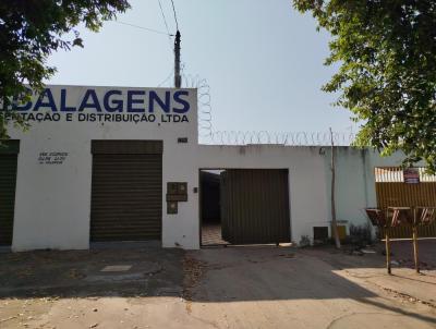 Casa para Venda, em Aparecida de Goinia, bairro Jardim Helvcia, 3 dormitrios, 1 banheiro, 3 vagas