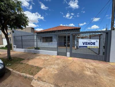 Casa para Venda, em Campo Grande, bairro Monte Castelo, 3 dormitrios, 1 sute