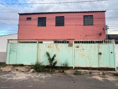 Sobrado para Venda, em Braslia, bairro Santa Maria, 5 dormitrios, 3 banheiros, 2 vagas