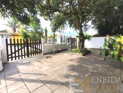 Casa para Venda, em Bertioga, bairro Centro, 2 dormitrios, 2 banheiros, 4 vagas