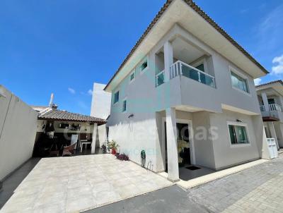 Casa em Condomnio para Locao, em Lauro de Freitas, bairro Pitangueiras, 4 dormitrios, 4 banheiros, 3 sutes, 3 vagas