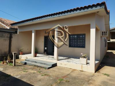 Casa para Venda, em Ji-Paraná, bairro Jardim dos Migrantes, 3 dormitórios, 3 banheiros, 1 suíte