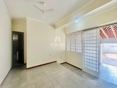 Casa para Locao, em Marlia, bairro Jardim Cavallari, 2 dormitrios, 2 banheiros, 3 vagas