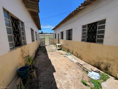 Casa para Venda, em Braslia, bairro Santa Maria, 3 dormitrios, 3 banheiros