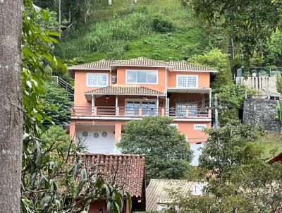 Casa em Condomnio para Venda, em Petrpolis, bairro Itaipava, 3 dormitrios, 4 banheiros, 3 sutes, 2 vagas