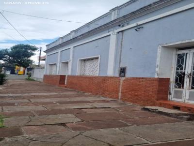 Casa para Venda, em , bairro Centro, 3 banheiros