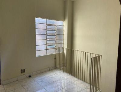 Sobrado para Locao, em Cruzeiro, bairro Centro, 3 dormitrios, 1 banheiro, 1 sute, 1 vaga