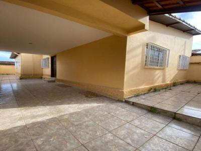 Casa para Locao, em Cruzeiro, bairro Segundo Retiro, 3 dormitrios, 2 banheiros, 1 sute, 1 vaga
