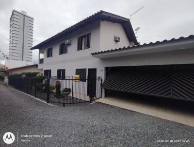 Sobrado para Venda, em Barra Velha, bairro Itinga 1, 4 dormitrios, 2 banheiros, 3 vagas