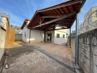 Casa para Venda, em Itabirito, bairro Recanto da Mata, 3 dormitrios, 2 banheiros, 1 sute, 2 vagas