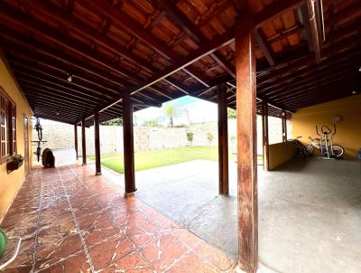 Casa para Venda, em Ja, bairro Villagio di Roma, 3 dormitrios, 3 banheiros, 1 sute, 8 vagas
