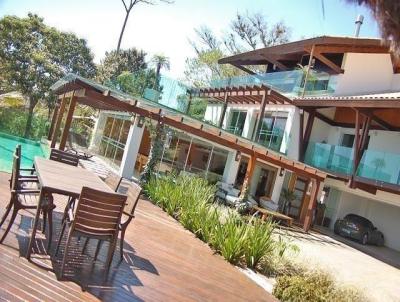 Casa para Venda, em Florianpolis, bairro Cacup, 10 dormitrios, 10 banheiros, 8 sutes, 2 vagas
