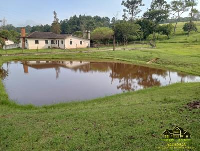 Stio para Venda, em Mogi das Cruzes, bairro Quatinga, 3 dormitrios, 2 banheiros, 10 vagas