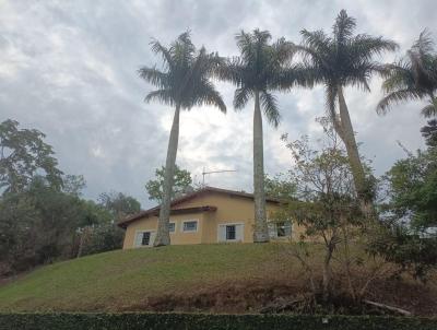 Casa em Condomnio para Venda, em Guararema, bairro Ajuda, 5 dormitrios, 3 banheiros, 2 sutes, 3 vagas