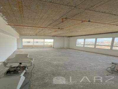 Sala Comercial para Venda, em Piracicaba, bairro Cidade Alta, 1 banheiro, 1 vaga