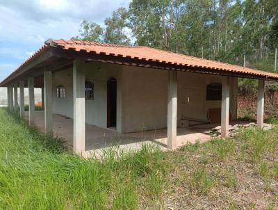 Chcara para Venda, em Guararema, bairro Ajuda, 2 dormitrios, 1 banheiro, 1 sute, 4 vagas