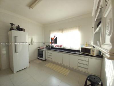 Casa para Venda, em Jaboticabal, bairro JARDIM GRAJA, 2 dormitrios, 1 banheiro, 1 sute, 2 vagas