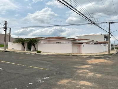 Casa para Venda, em So Joo da Boa Vista, bairro Recanto do Lago, 3 dormitrios, 3 banheiros, 1 sute, 2 vagas