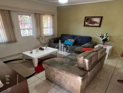 Casa para Venda, em So Joo da Boa Vista, bairro Jardim Santa Helena, 3 dormitrios, 3 banheiros, 2 vagas