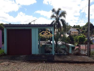 Casa para Venda, em Carazinho, bairro BRAGANHOLO, 2 dormitrios, 1 banheiro, 1 vaga