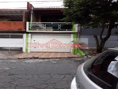 Sobrado para Locao, em So Paulo, bairro Itaquera, 2 dormitrios, 3 banheiros, 2 sutes, 2 vagas