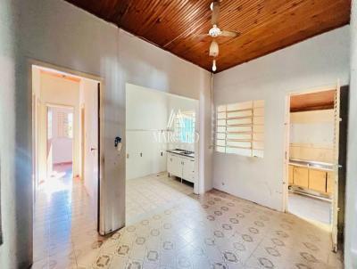 Casa para Locao, em Marlia, bairro Centro, 3 dormitrios, 1 banheiro, 2 vagas