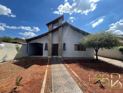 Casa para Locao, em Mundo Novo, bairro Centro, 3 dormitrios, 2 banheiros, 1 sute, 2 vagas