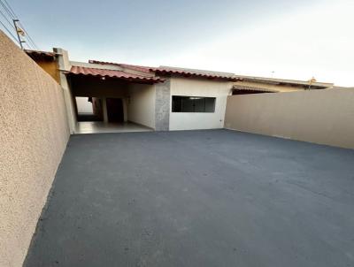 Casa para Venda, em Aparecida de Goinia, bairro Vila Delfiori, 2 dormitrios, 1 banheiro, 1 sute, 1 vaga