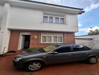 Casa para Venda, em Terespolis, bairro Nossa Senhora de Ftima, 3 dormitrios, 2 banheiros, 1 sute, 1 vaga