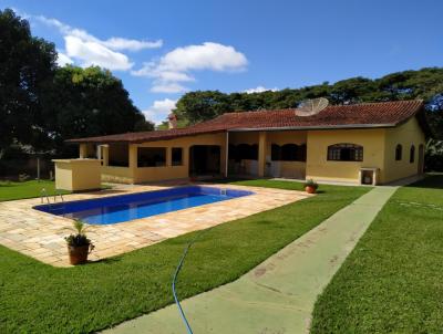 Casa para Venda, em Araoiaba da Serra, bairro JARDIM SALETE, 4 dormitrios, 2 banheiros, 1 sute