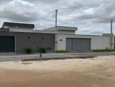 Casa para Venda, em Aparecida de Goinia, bairro Parque das Naes, 3 dormitrios, 1 banheiro, 1 sute, 1 vaga