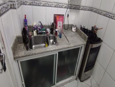 Apartamento para Venda, em Rio de Janeiro, bairro Copacabana, 2 dormitórios, 2 banheiros, 1 suíte