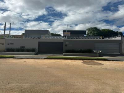 Casa para Venda, em Aparecida de Goinia, bairro Parque das Naes, 3 dormitrios, 1 banheiro, 1 sute, 1 vaga
