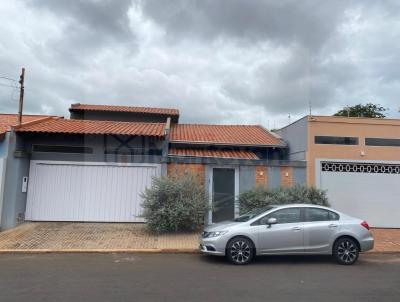 Casa para Venda, em Assis, bairro Prximo ao Jardim Europa, 3 dormitrios, 2 banheiros, 1 sute, 2 vagas